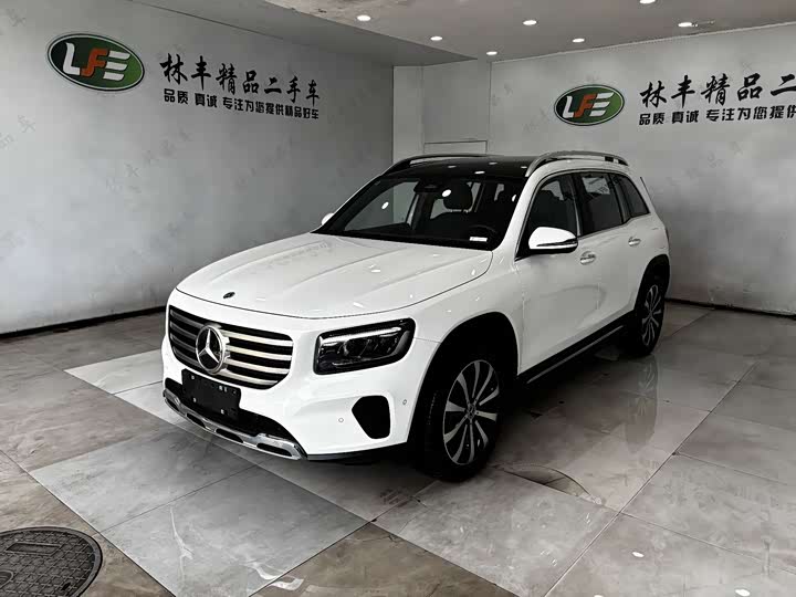 2025 Mercedes-Benz GLB 2025 GLB 220 Fashion Model