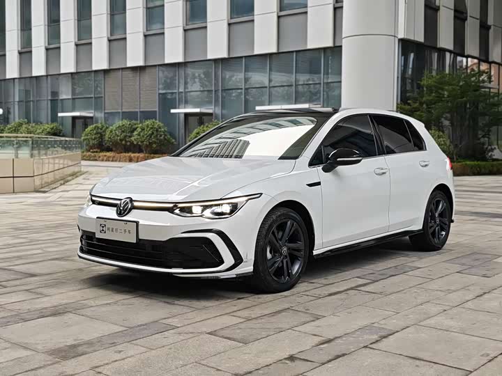 Model Model 280TSI DSG R-Line Lite