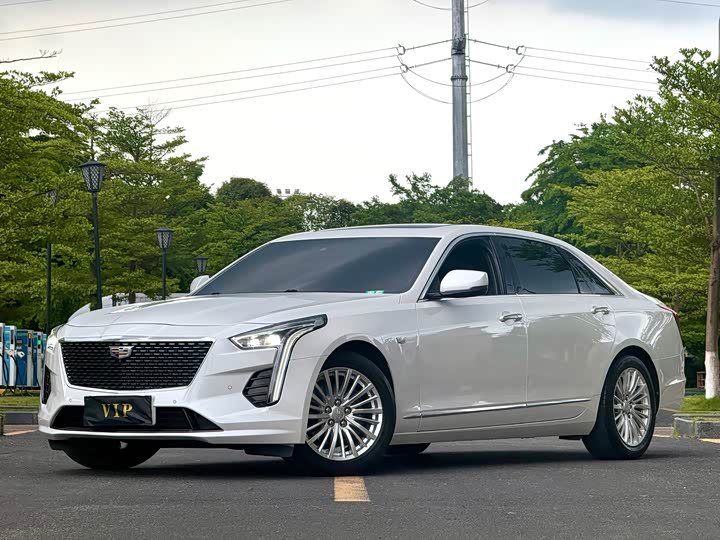 2021 Cadillac CT6 2021 28T luxury model