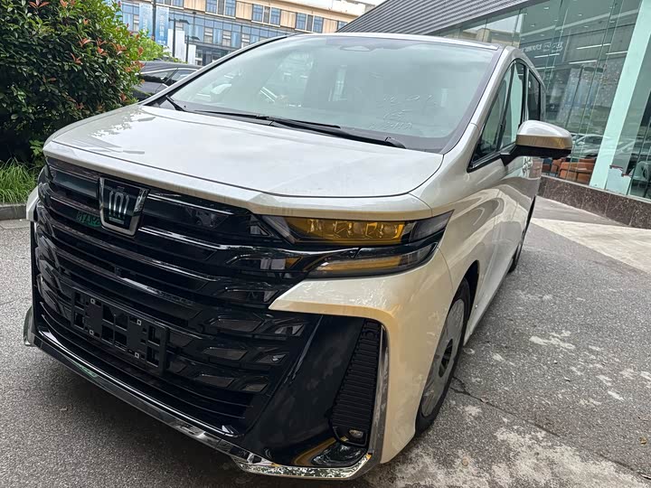2025 Wilfa 2025 Crown Dual Engine 2.5L Black Gold Executive Edition