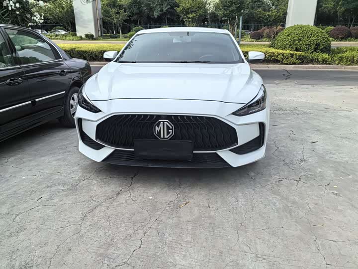 MG5 2021 180DVVT CVT Youth Fashion Edition