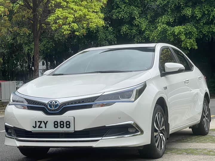 2022 Corolla Plug-in Hybrid 2019 1.8L E-CVT Leading Edition