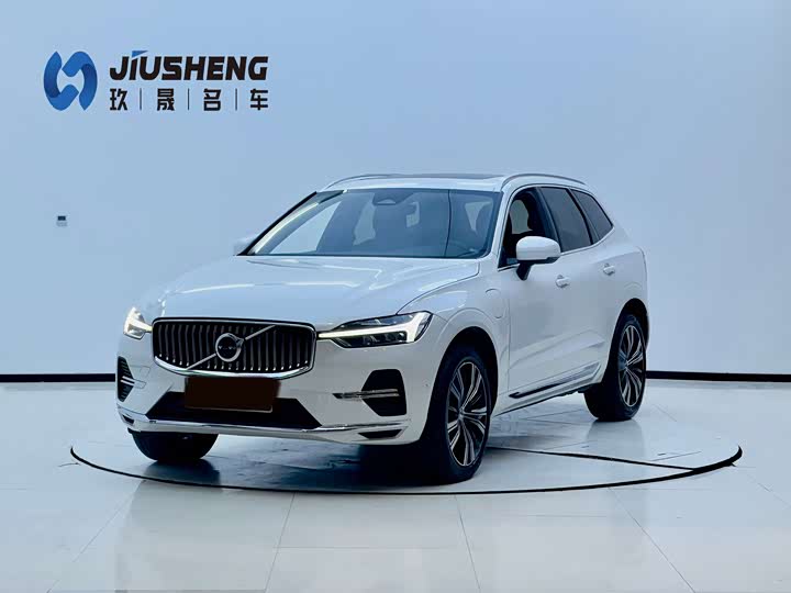 XC60PHEV 2022 Model T8 PHEV AWDLuxury Edition