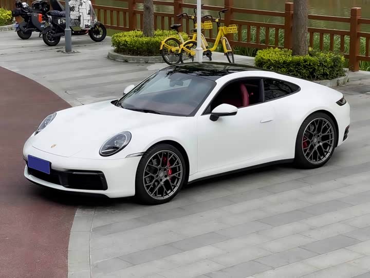911 2023 Model Carrera 3.0T