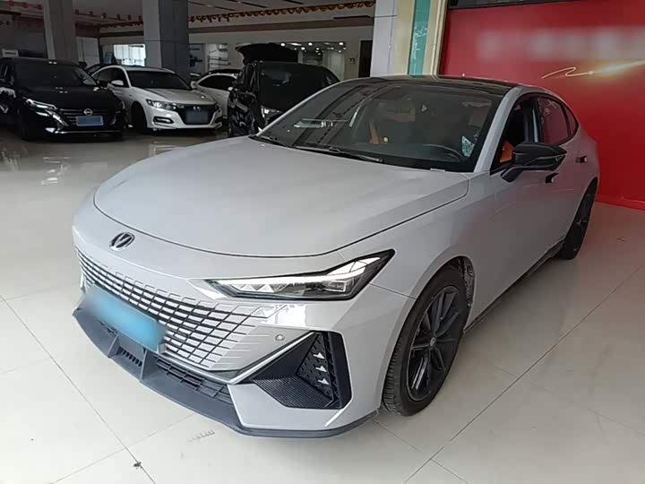 UNI-V 2022 Model 1.5T Premium Version