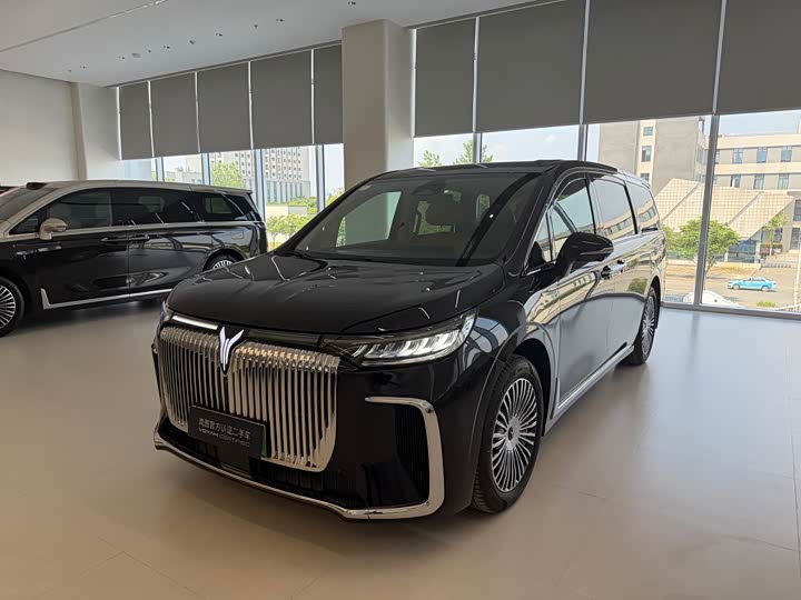 2024 Lantu Dreamer 2025 PHEV four-wheel drive flagship Kunpeng version