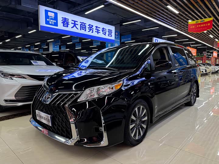 SIENNA 2021 Model 2WDXLE Edition