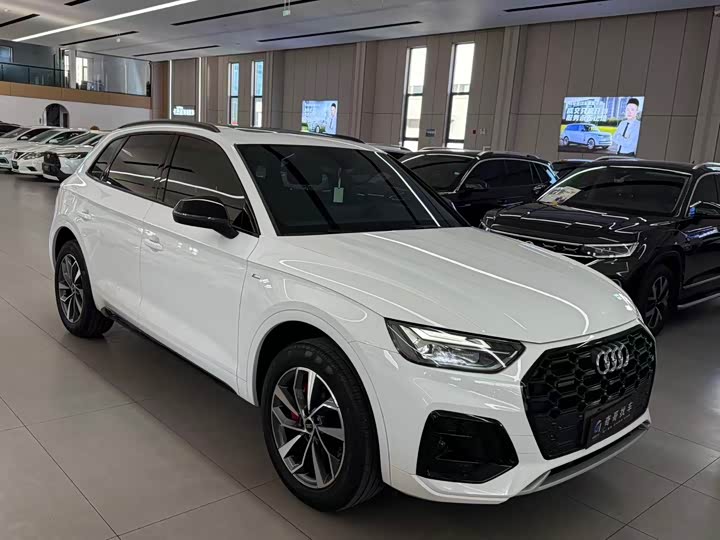 2024 Audi Q5L 2024 40 TFSI luxury and dynamic model