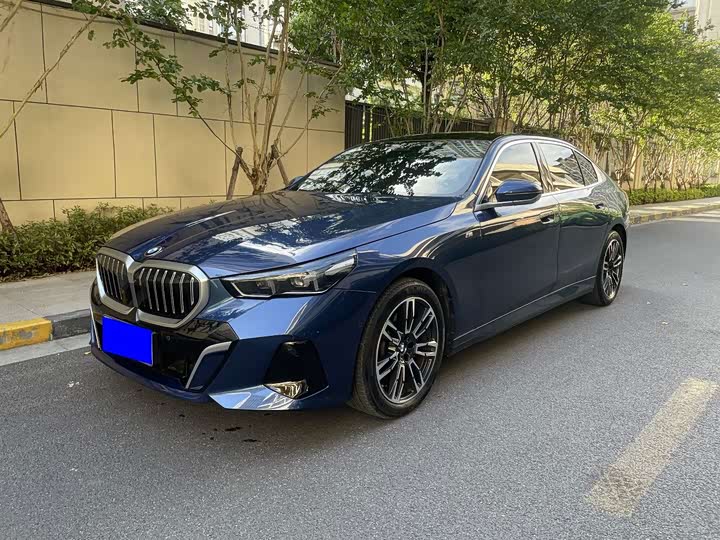 5 2024 Model 530Li Version M
