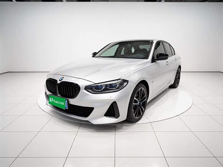 2022 BMW 1 Series 2022 125i M Sports Night Edition
