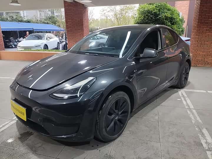 2024 Model Y 2024 rear-wheel drive version