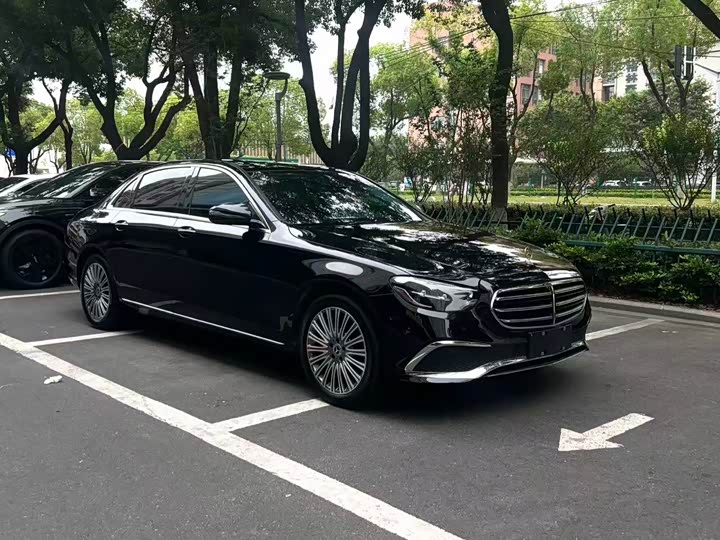 E 2021 Model E 300 L Luxury Version
