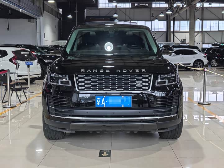 2021 Range Rover 2021 3.0 L6 Legend Extended Classic Edition