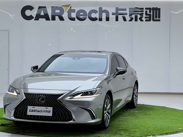 2021 Lexus ES 2020 200 Excellence Edition