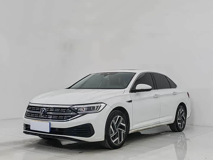 Sagitar 2023 300TSI DSG Beyond Edition
