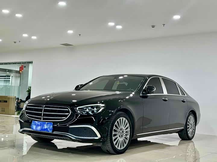 E 2022 Model Model E 300 L Luxury Version