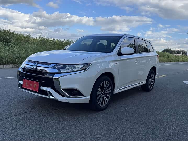 2021 Model 2.0L 2WD Edition 5