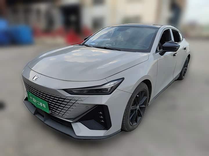 UNI-V 2022 Model 1.5T Premium Version
