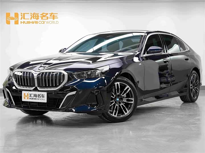 5 2025 Model 525Li M