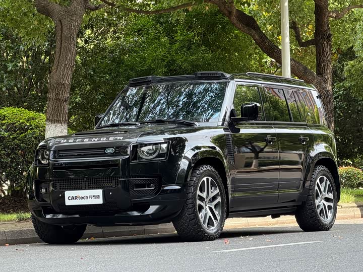 2024 Land Rover Defender 2024 110 3.0T P400 XS
