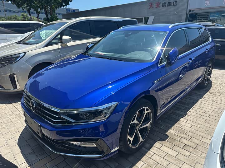 2021 Model 2.0T Edition