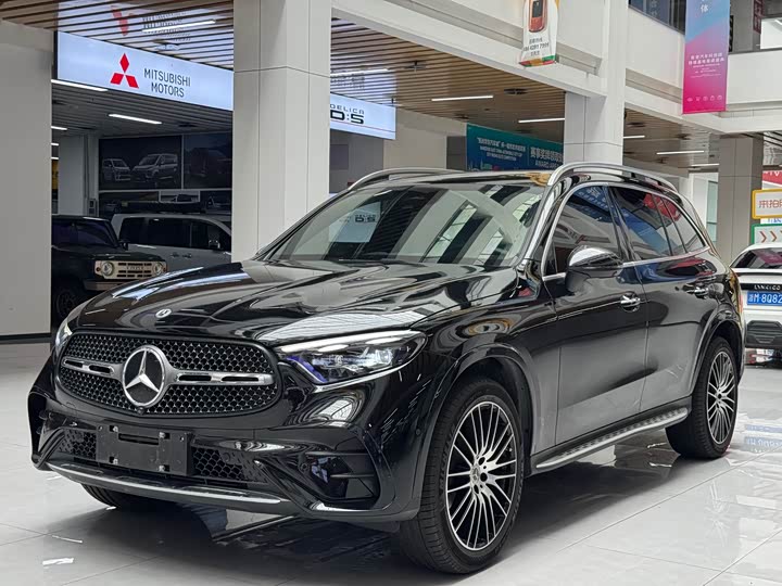 2024 Mercedes-Benz GLC 300 L 4MATIC Luxury 5-Seater