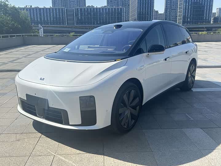 2025 Ideal i8 2025 Standard Edition