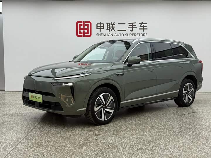 Model AWD Max
