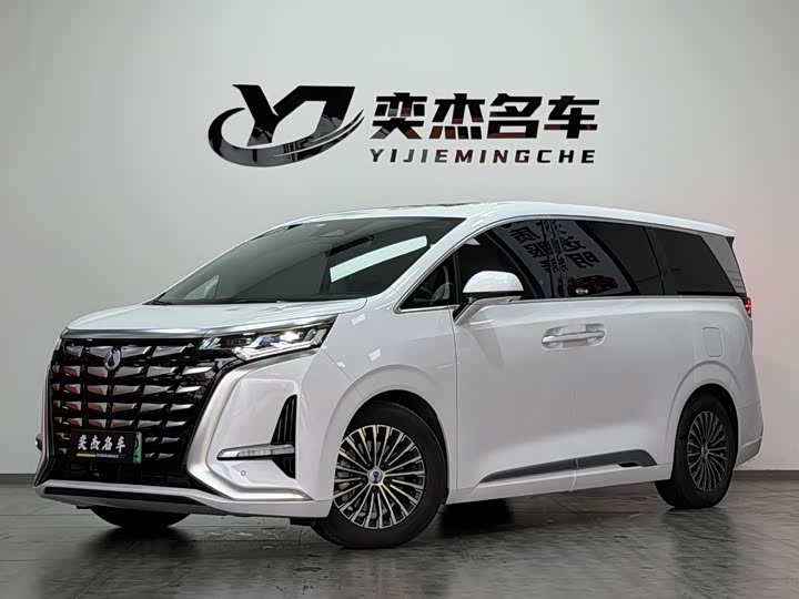 2025 Denza D9 2024 DM-i 980 four-wheel drive premium model
