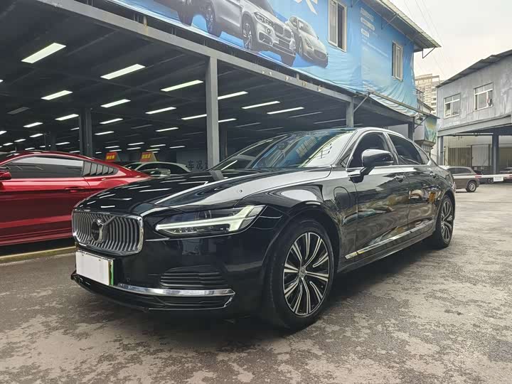 2021 2021 Volvo S90 Recharge T8 Inscription