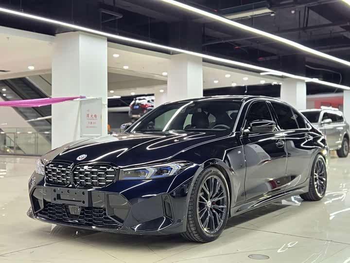 3 2023 Model 330Li M