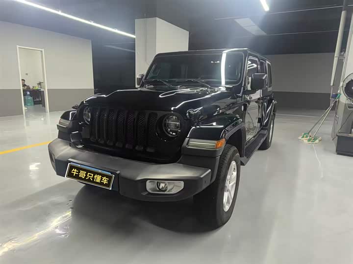 Wrangler 2021 2.0T Sahara four-door version
