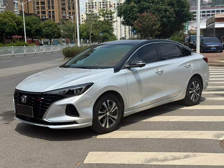 Model PLUS NE 1.4T GDI DCTPremium Version