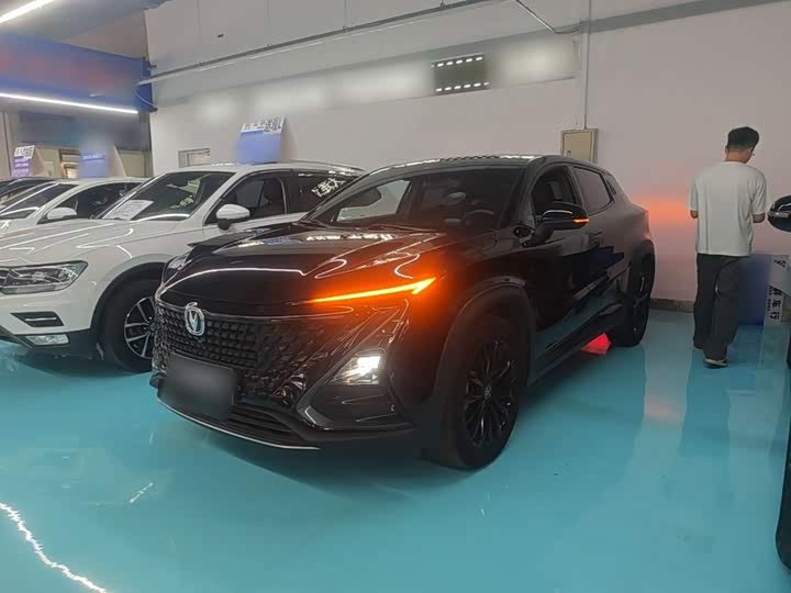 UNI-T 2022 Model 1.5T Version