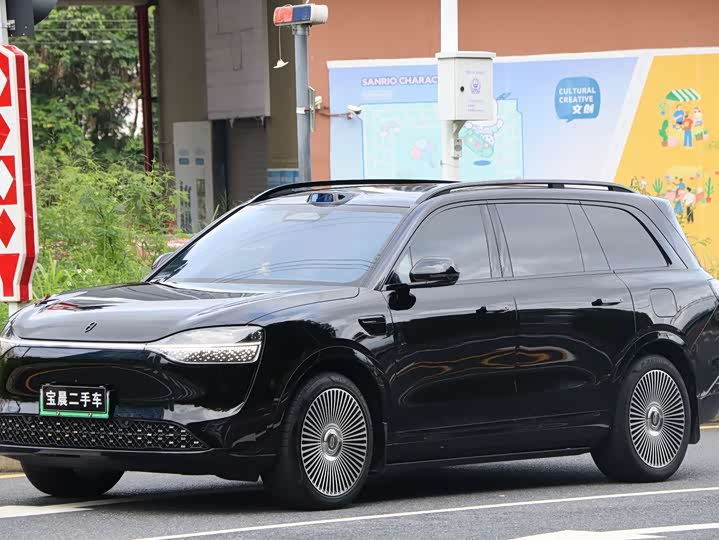 2025 Wenjie M9 2025 extended range Ultra version 52kWh 6-seater version (192-line lidar)