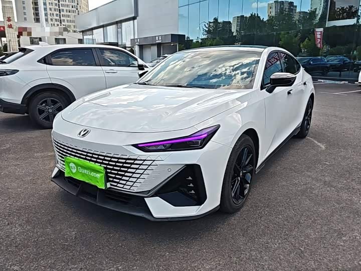 UNI-V 2024 Model 1.5T Edition