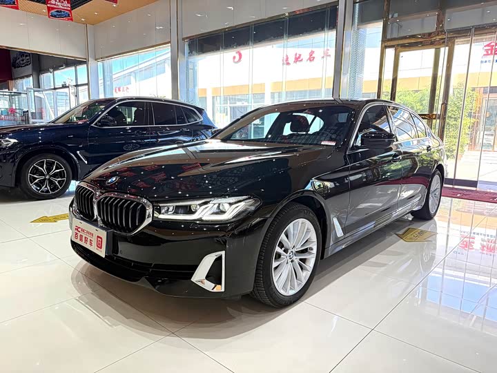 5 2021 Model 525Li Luxury
