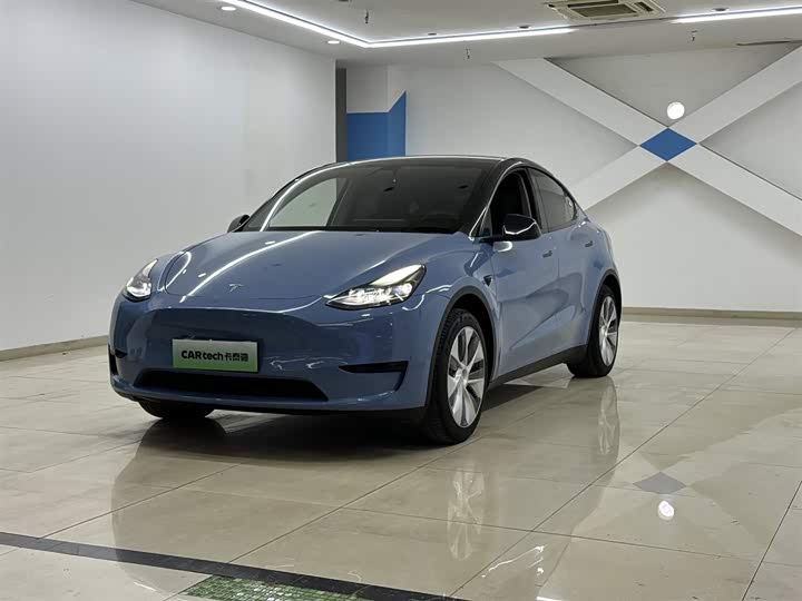 2023 Model Y 2022 Refresh RWD