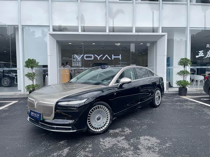 2025 Lantu Chasing Light L 2026 Four-wheel Drive Ultra