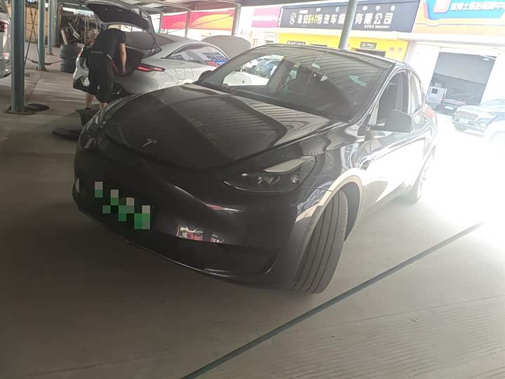 2024 Model Y 2024 rear-wheel drive version