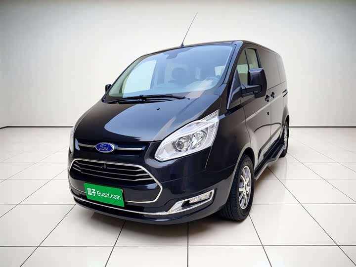 Tourio 2020 2.0T Automatic Elite Edition National VI