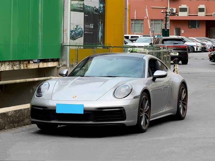 911 2023 Model Carrera 4 3.0T