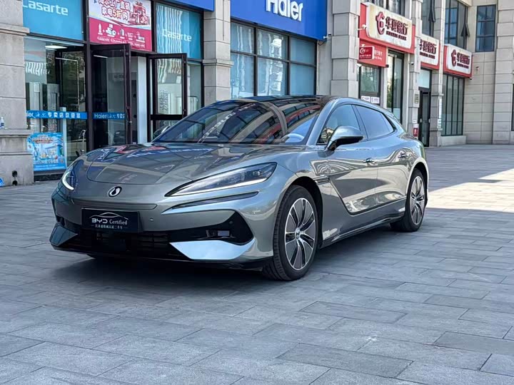2024 Denza Z9GT 2024 1100 four-wheel drive Max version