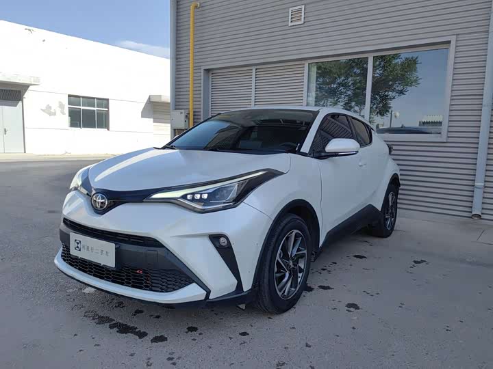 2023 Toyota C-HR 2022 2.0L Leading Edition