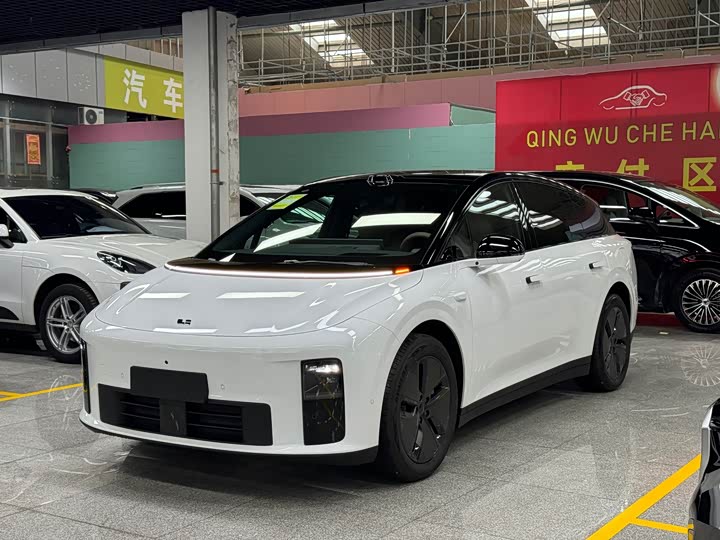 i6 2025 Model 2WD Edition