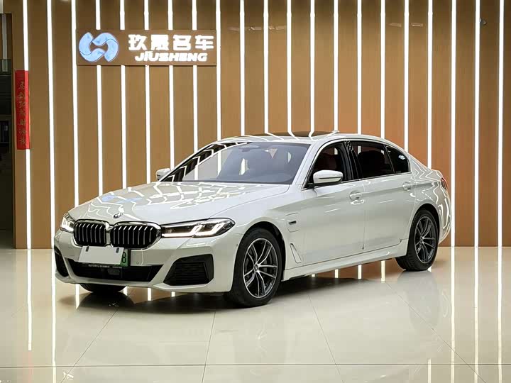 2022 BMW5 SeriesNew Energy 2022 Model Facelift II 535Le Pioneer EditionM Sports Package