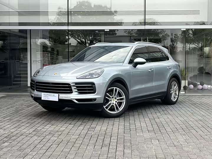2021 Cayenne 2019 Cayenne 3.0T