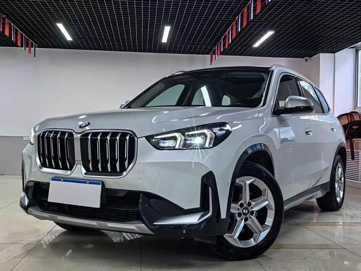 2023 BMW X1 2023 sDrive20Li X-Line