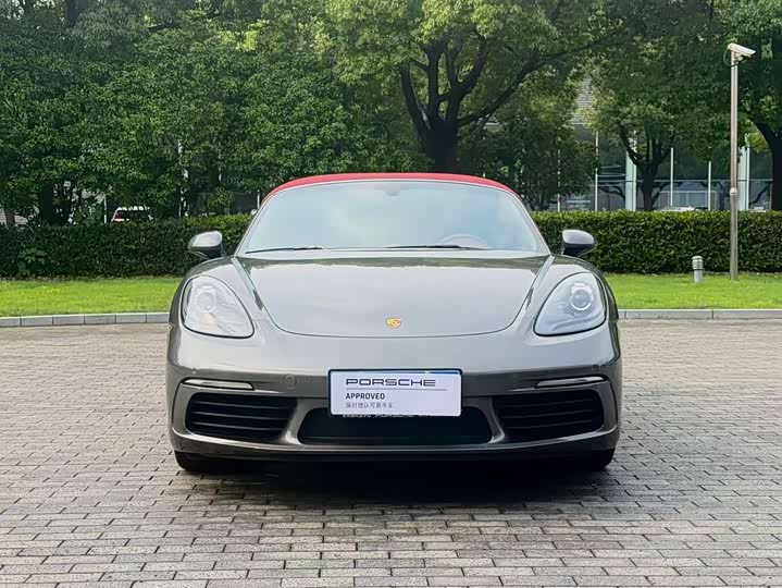 2022 Porsche 718 2022 Boxster 2.0T