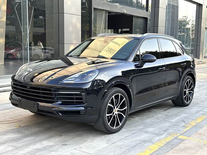 2023 Cayenne 2023 Cayenne 3.0T Platinum Edition